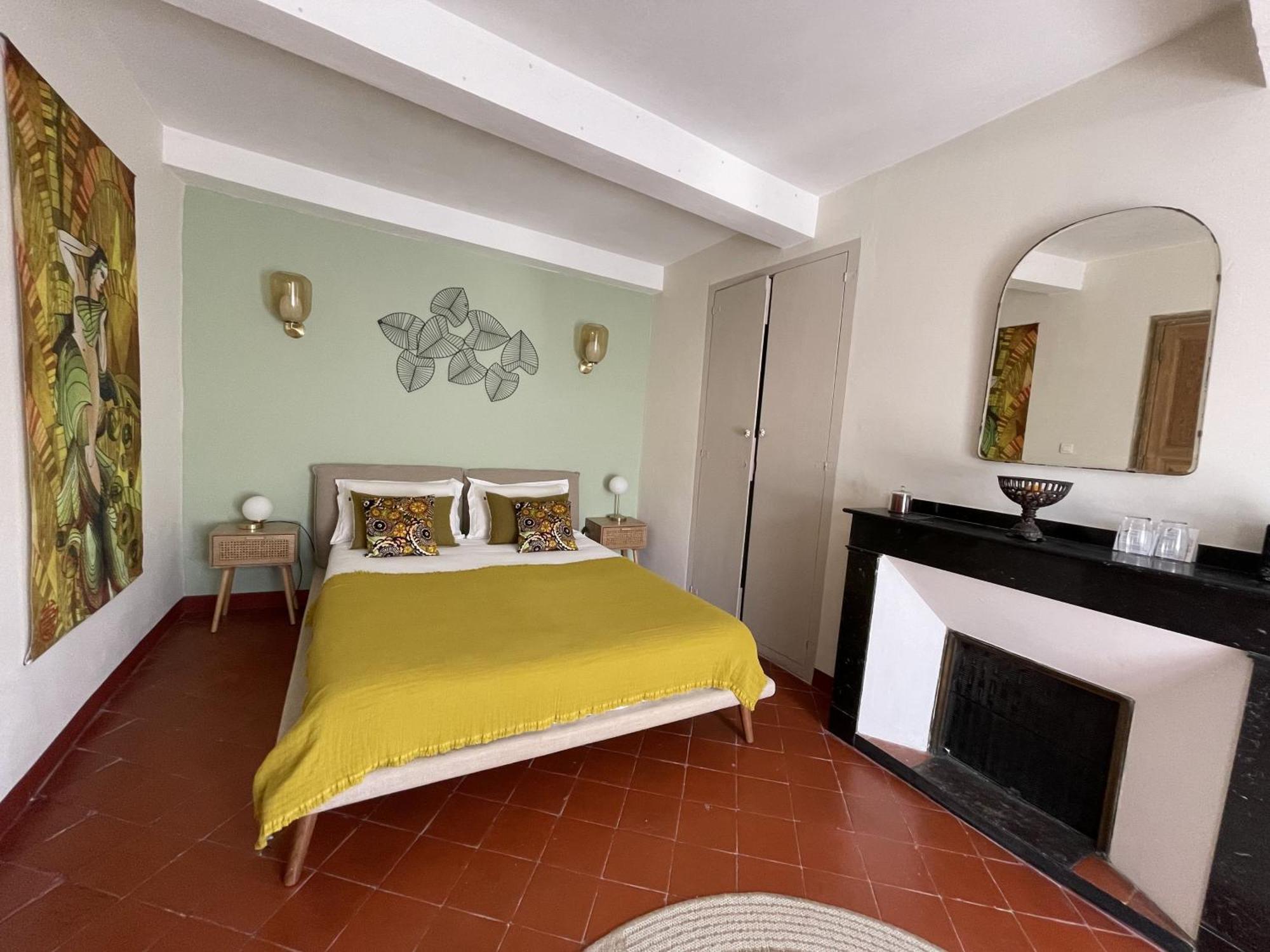 L'Oiseau Bleu Suite Merle Bleu Roubia Ngoại thất bức ảnh